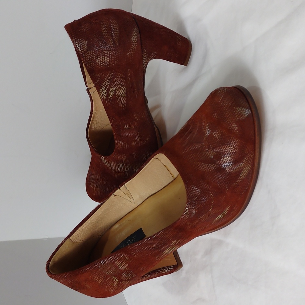 Neosens Women's Pumps Shoes EU 41 / US 10.5 Rust Color Lace Floral Pattern